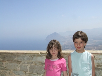 Children Letessier-Sevlon